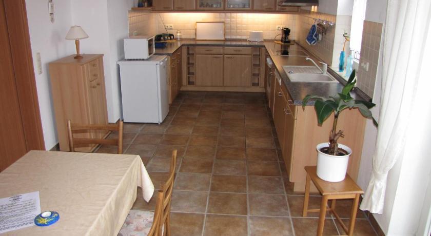 Pension Am Deich Kröslin Zimmer foto