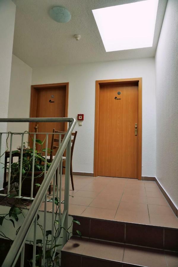 Pension Am Deich Kröslin Exterior foto